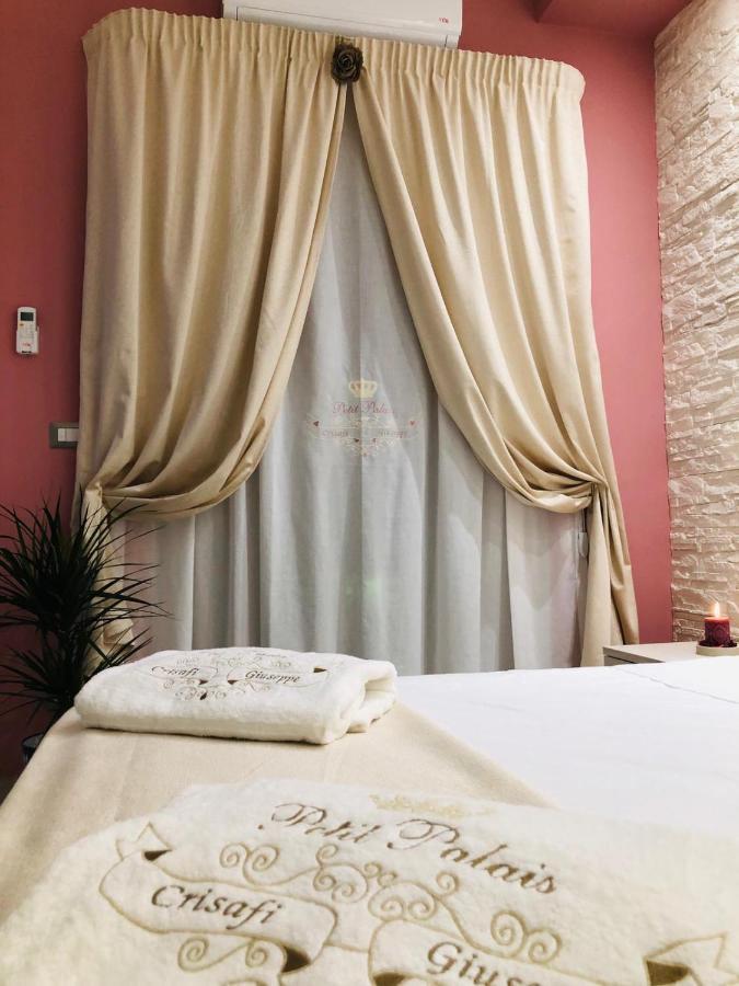 Suite Petit Catania Exterior photo
