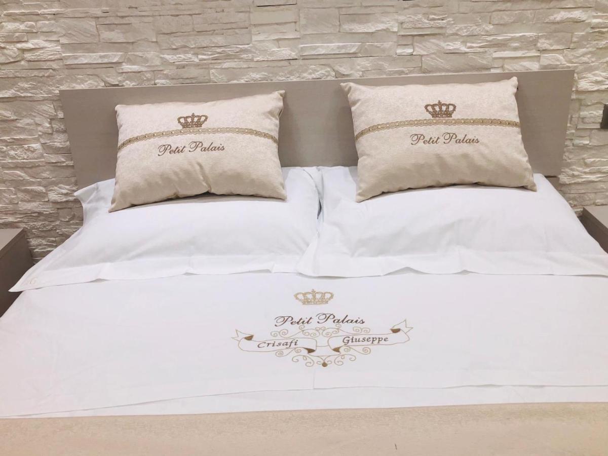 Suite Petit Catania Exterior photo