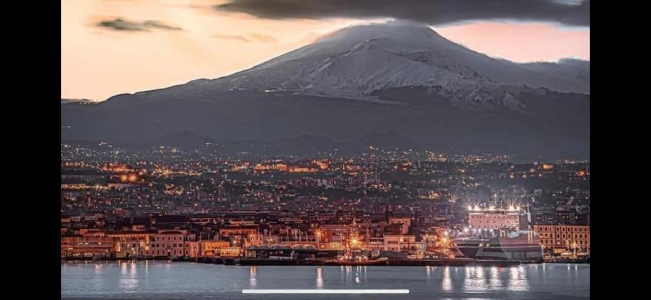 Suite Petit Catania Exterior photo